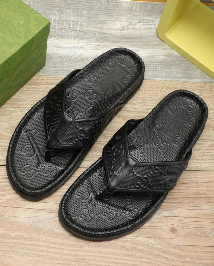GUCCI  Slippers