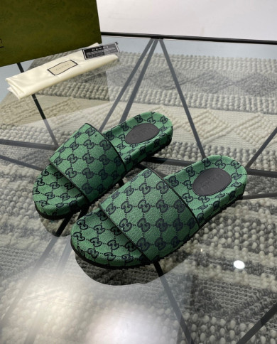 GUCCI  Slippers
