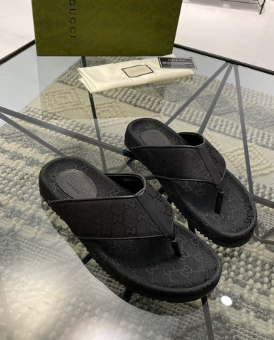 GUCCI  Slippers