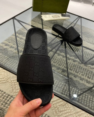 GUCCI  Slippers