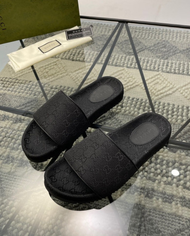 GUCCI  Slippers