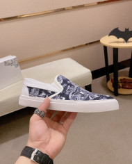 Versace hooded shoes