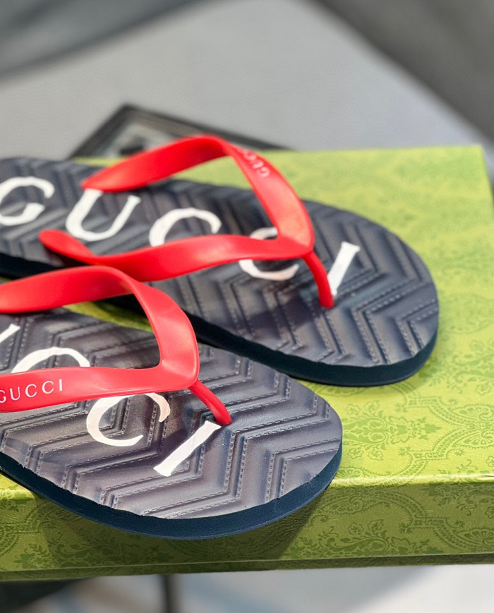 GUCCI  Slippers
