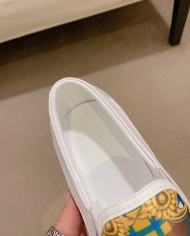 Versace hooded shoes