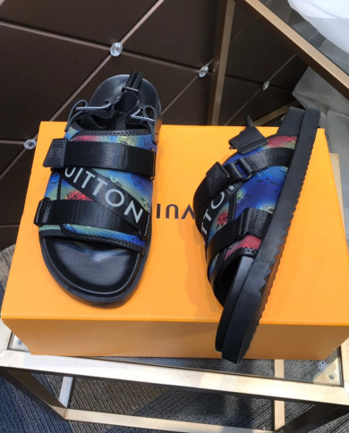 Louis  Vuitton  Slippers