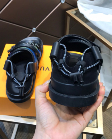 Louis  Vuitton  Slippers