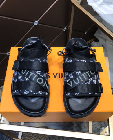 Louis  Vuitton  Slippers