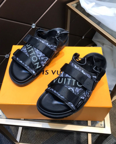 Louis  Vuitton  Slippers