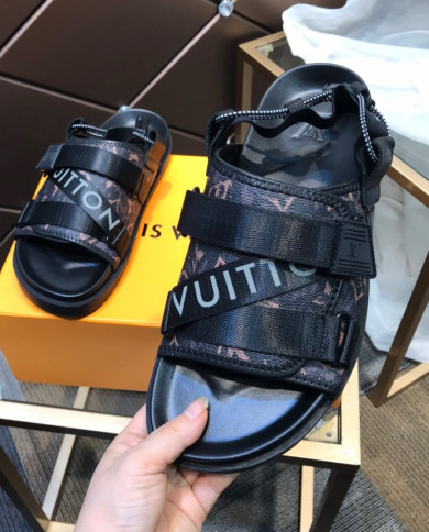 Louis  Vuitton  Slippers