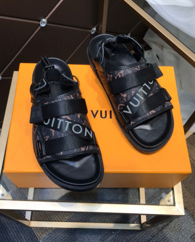 Louis  Vuitton  Slippers