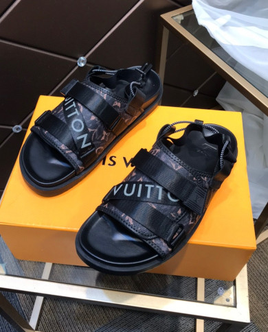 Louis  Vuitton  Slippers