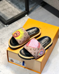 Louis  Vuitton couple style Slippers