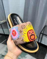 Louis  Vuitton couple style Slippers