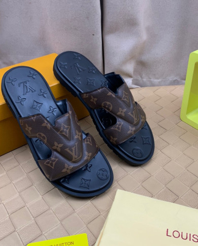 Louis  Vuitton  Slippers