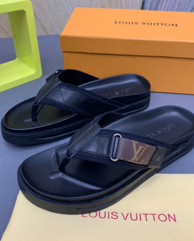 Louis  Vuitton  Slippers