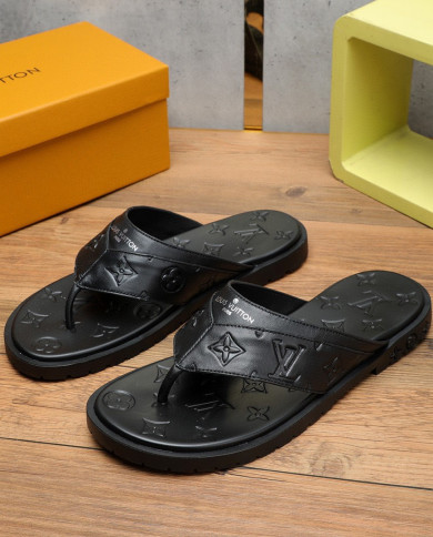 Louis  Vuitton  Slippers