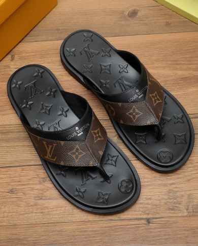 Louis  Vuitton  Slippers