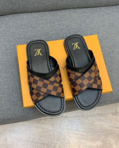 Louis  Vuitton  Slippers
