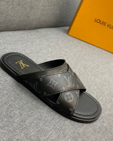 Louis  Vuitton  Slippers