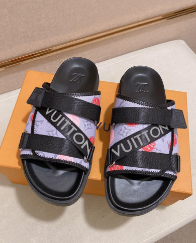 Louis  Vuitton  Slippers