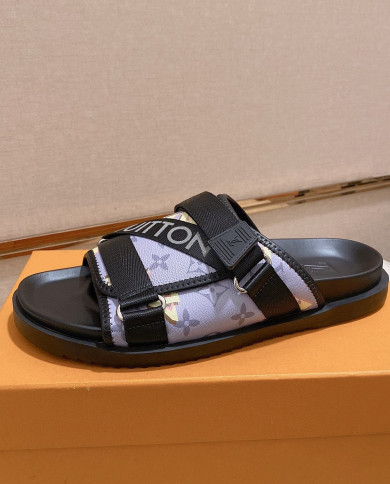Louis  Vuitton  Slippers