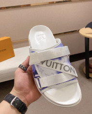 Louis  Vuitton  Slippers