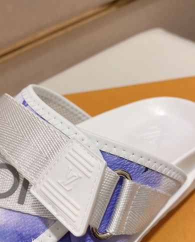 Louis  Vuitton  Slippers