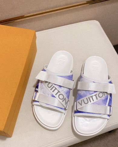 Louis  Vuitton  Slippers