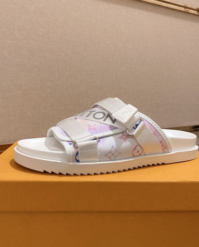 Louis  Vuitton  Slippers