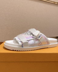 Louis  Vuitton  Slippers