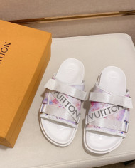 Louis  Vuitton  Slippers