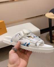 Louis  Vuitton  Slippers