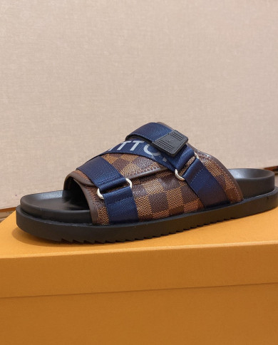 Louis  Vuitton  Slippers