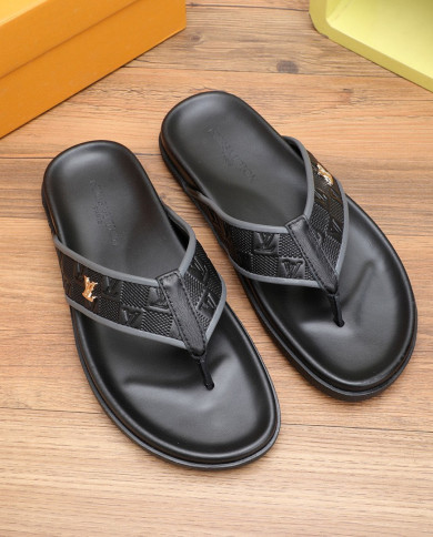 Louis  Vuitton  Slippers