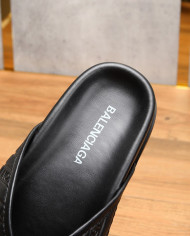 Balenciaga  Slippers