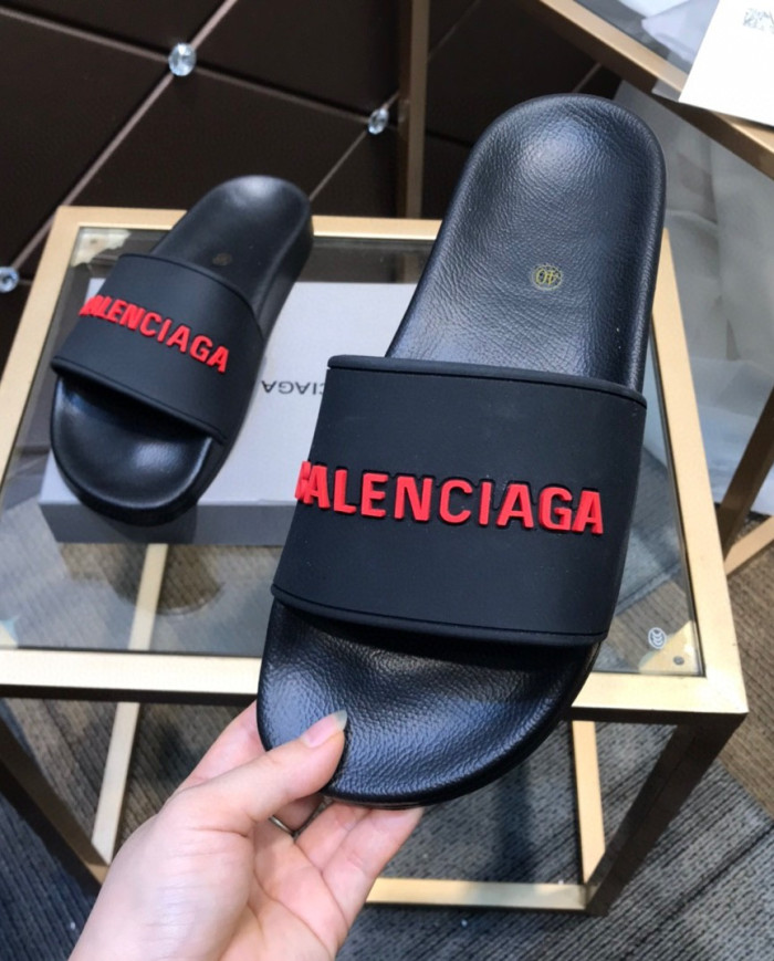 Balenciaga  Slippers