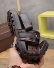 GUCCI  Slippers