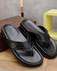 GUCCI  Slippers