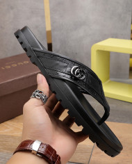 GUCCI  Slippers