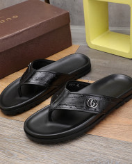 GUCCI  Slippers