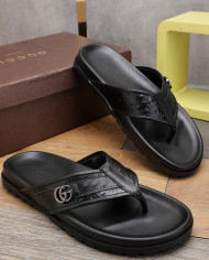GUCCI  Slippers