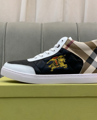 Burberry  High cut boots
