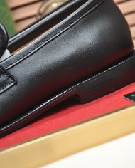 Gucci casual leather shoes