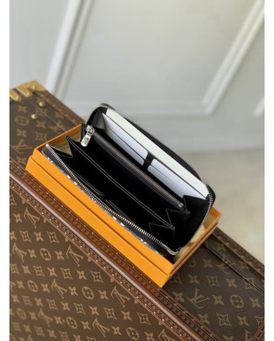 LV Zippy Cowboy Wallet