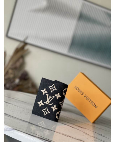 LV  Wallet