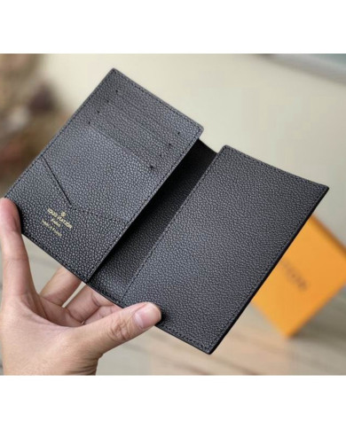 LV  Wallet