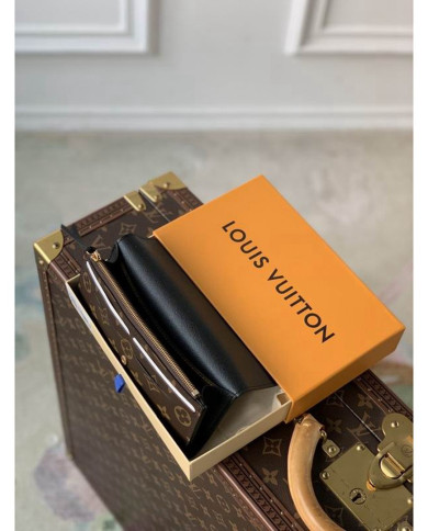 LV  Wallet