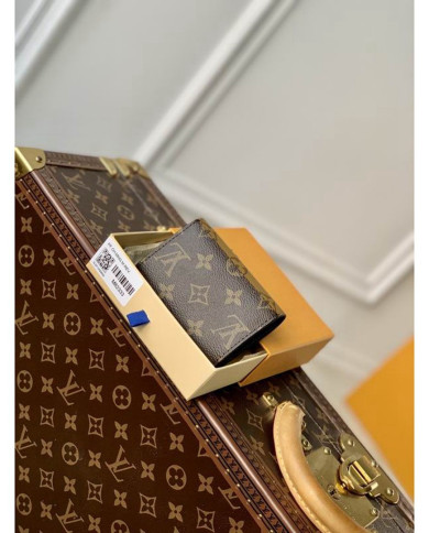 LV  Wallet