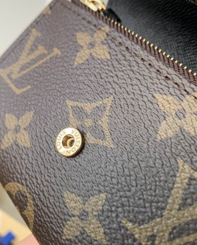 LV  Wallet
