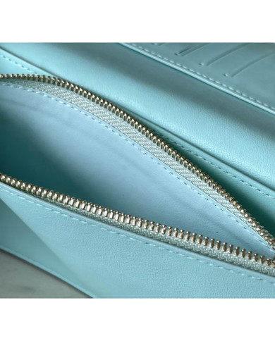 LV  Vertical Wallet